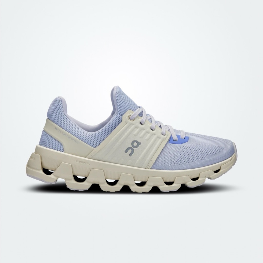 On Running Sneakers Cloudswift 3 AD - size 8 - Heather and cream - NEW IN BOX
